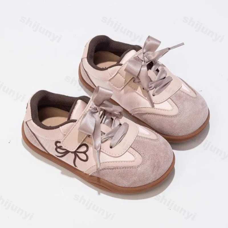 Children Casual Kids Board Four Seasons Fashion Antislippery Versatile Chic Sweet Bowtie Sneakers Training Shoes H260130