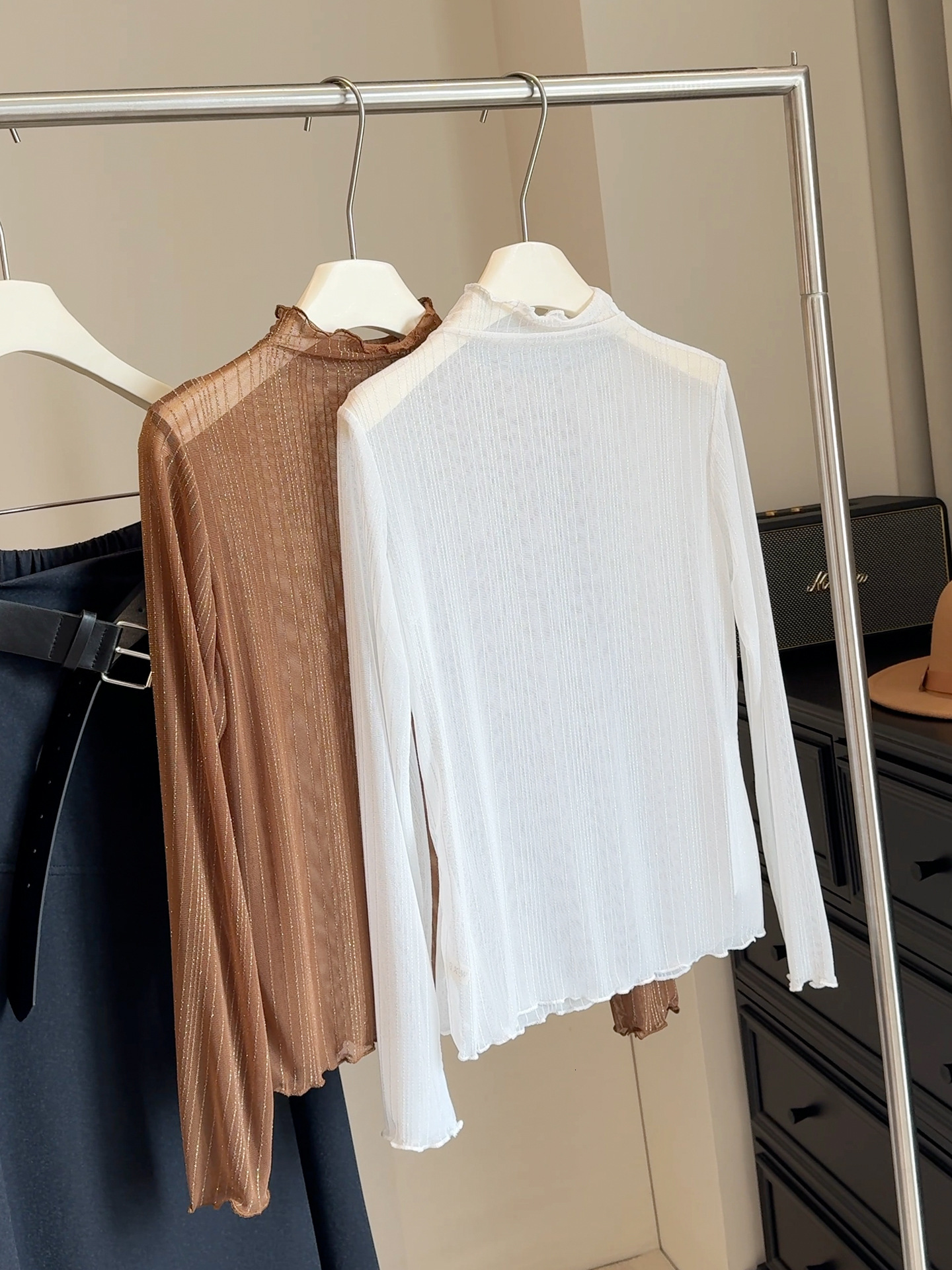 2025 Autumn/Winter New Top Fashion Lace Patch Half High design Neck Knitted Women's Sweater Luxury Fashion Designer Jacket Slimming Inner Layer B