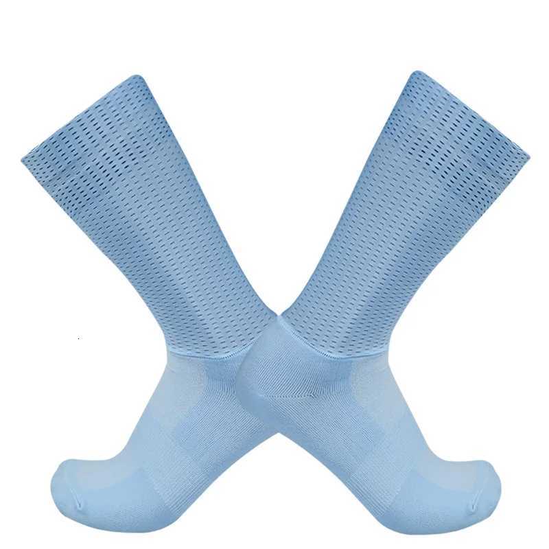 Gel New Summer Aero Bike Team Cycling Socks Silica Nonslip Breathable Pro Racing Sports Socks Men Women Calcetines CiclismoW251011
