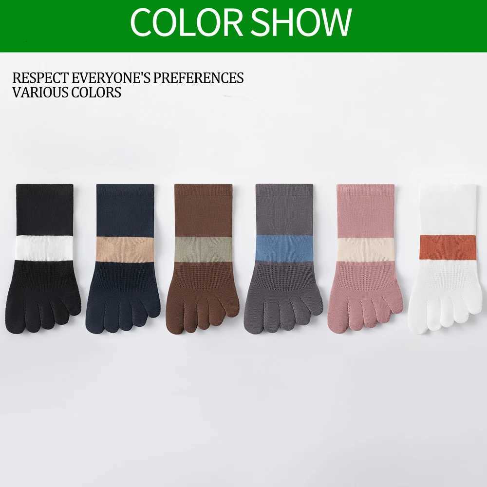 6 PAIRS Fashion Womens Split Toe Sport Socks Seamless AntiOdor Ventilated Yoga Socks with Silicone Dots Colorful StripeW251011