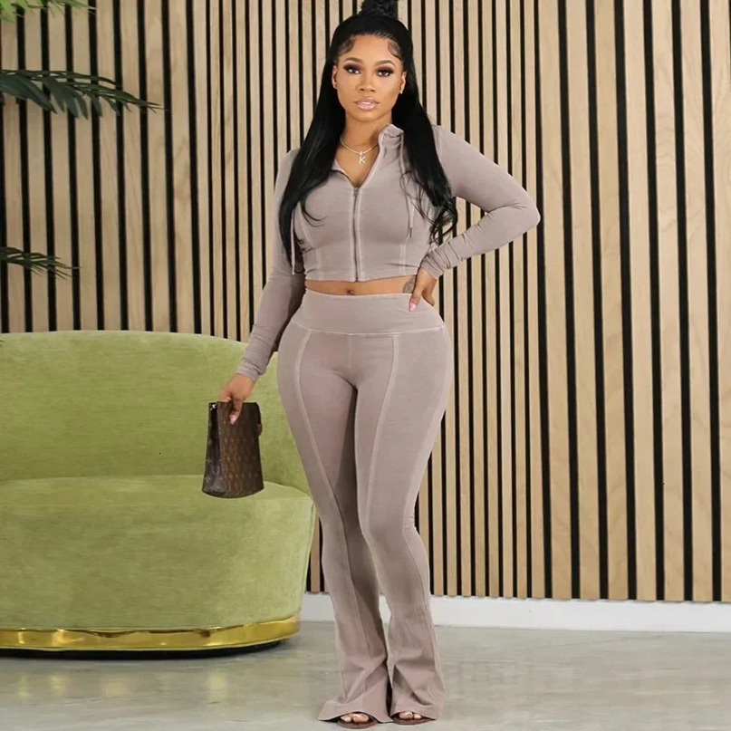 Sports and fitness track field clothing womens twopiece set autumn winter long sleeved bomber jacket top flame pants matching 241008