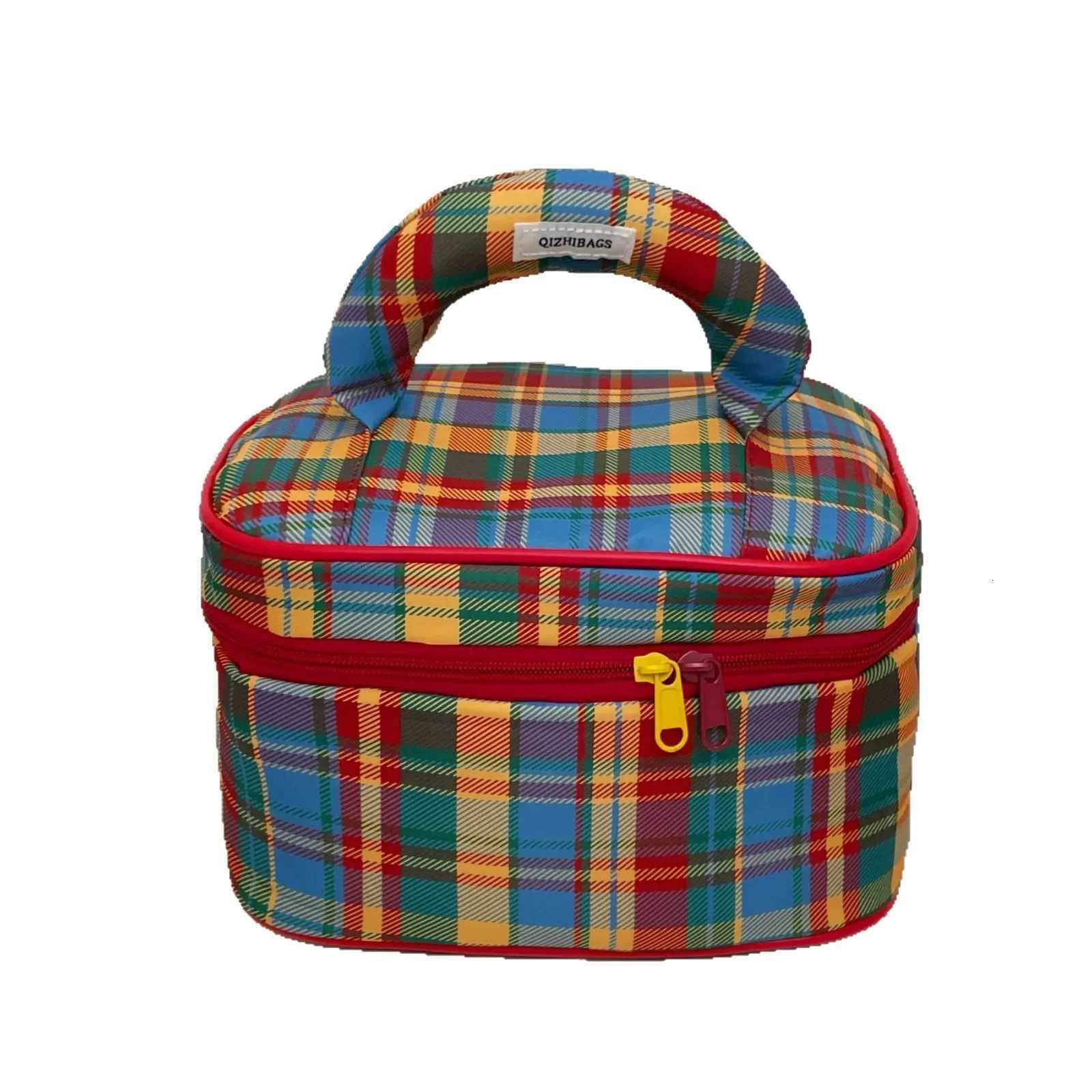 Cute Plaid Large Capacity Portable Travel Makeup Bag Wens Handheld Oxford Cloth Storage Pouch for And Lipsticks D251011