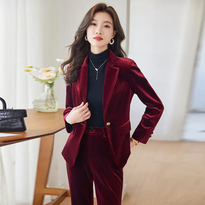 Womens spring oversized French velvet suit wide leg pants set retro casual solid color loose jacket twopiece 241115