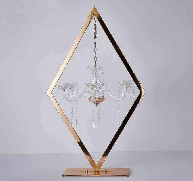 5pcs Metal Candelabra Acrylic Candle Holders Wedding Table Centerpieces Flower Stands Vases Road Lead Party Decoration H2204191542212