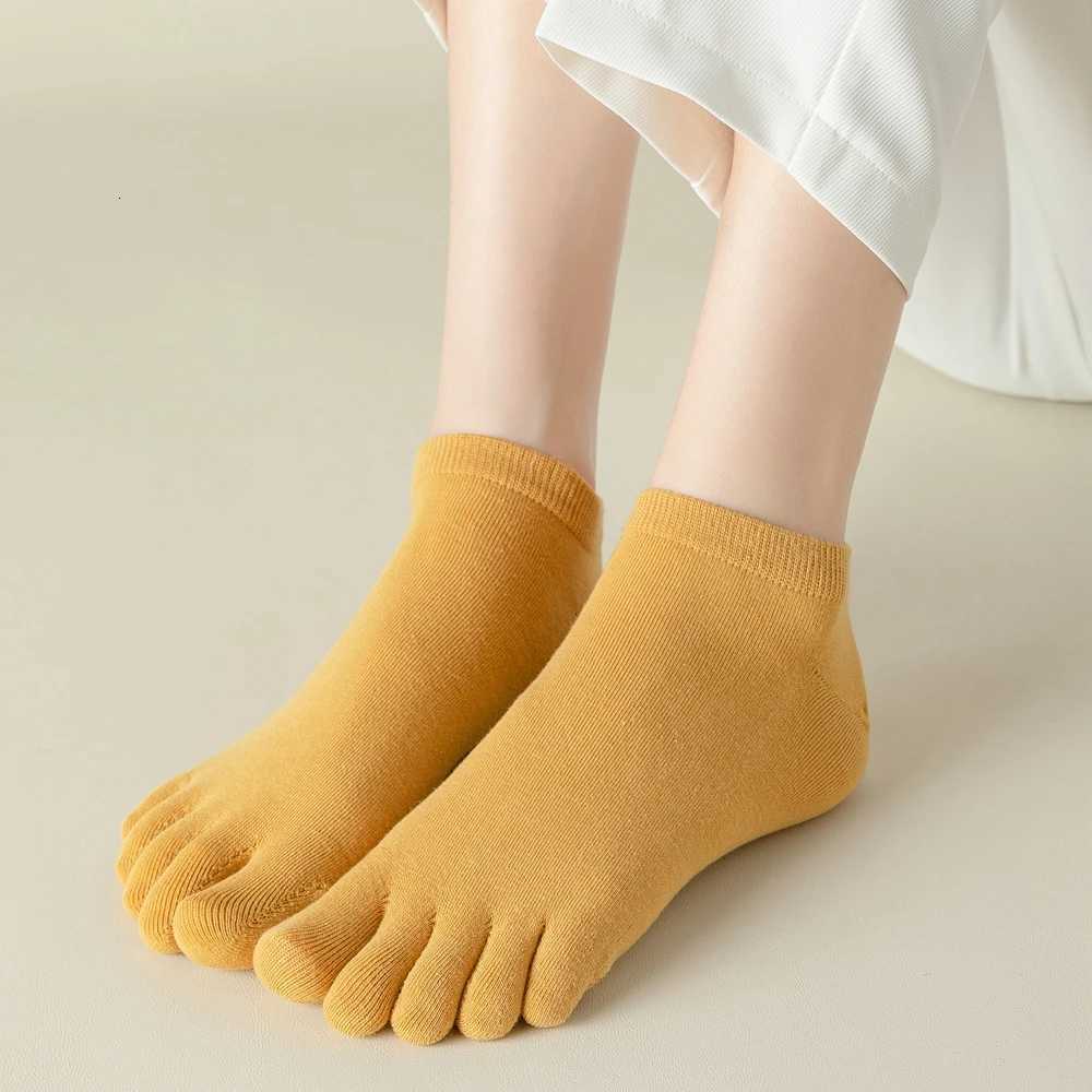 5 Pairs Women Toe Socks with Separate Fingers High Quality Cotton Five Finger Socks Women Low Cut Ankle Socks Yoga SportsW251011