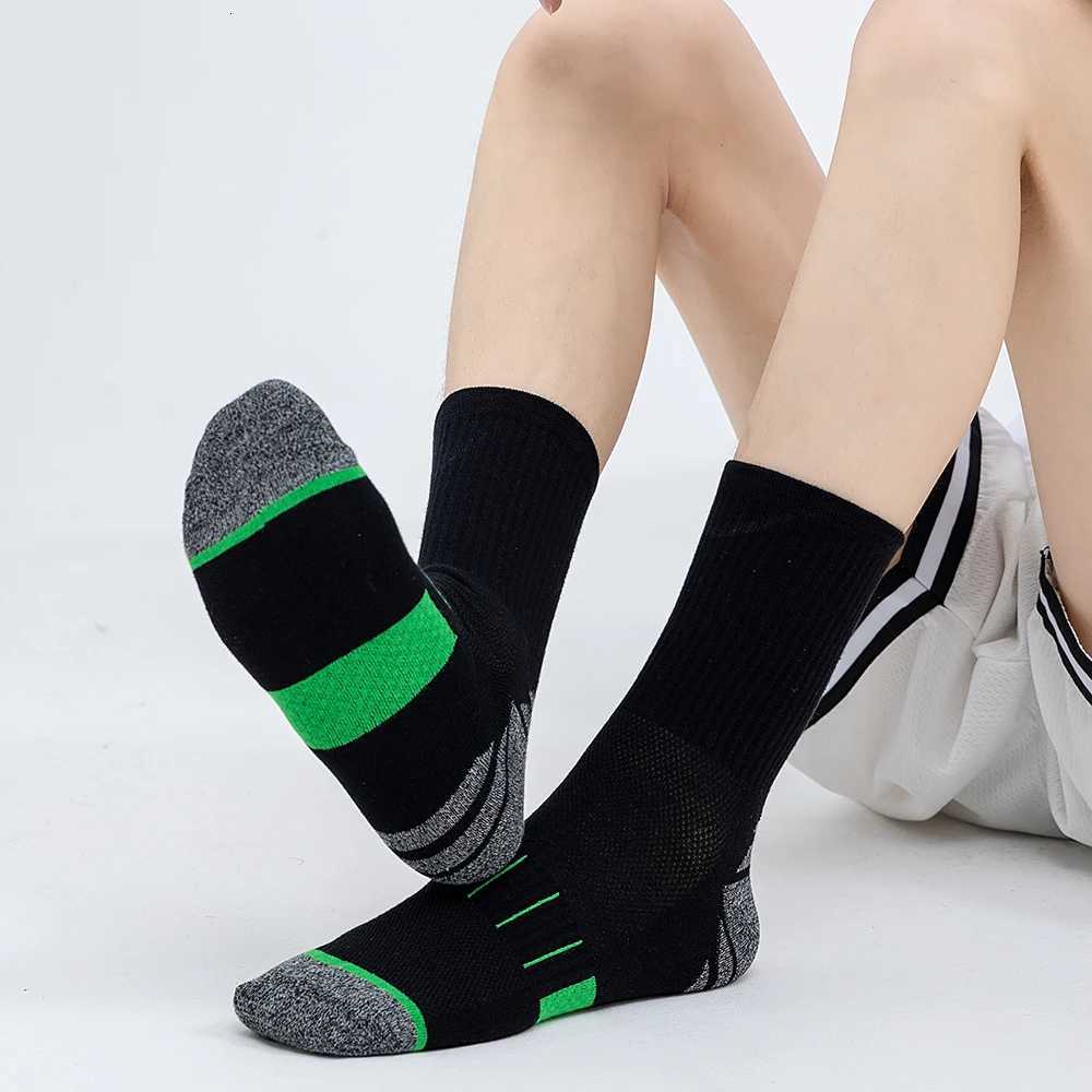 5 Pairs Mens Socks Hiking Black Sports Basketball Socks Casual Soft Running Summer Absorb Sweat Breathable Male Sokken GiftsW251011