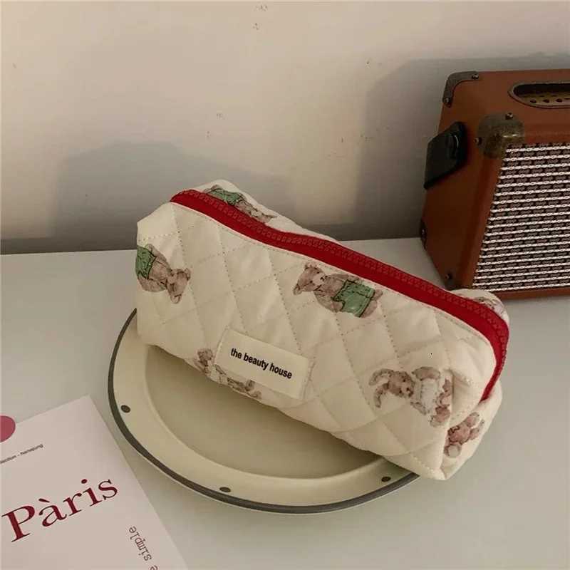 Little Bear Bunny Travel Cosmetic Bag for Wen Makeup Storage Bag Large Toiletry Bags Fem Beauty Case Cott Cosmetic Pouch D251011