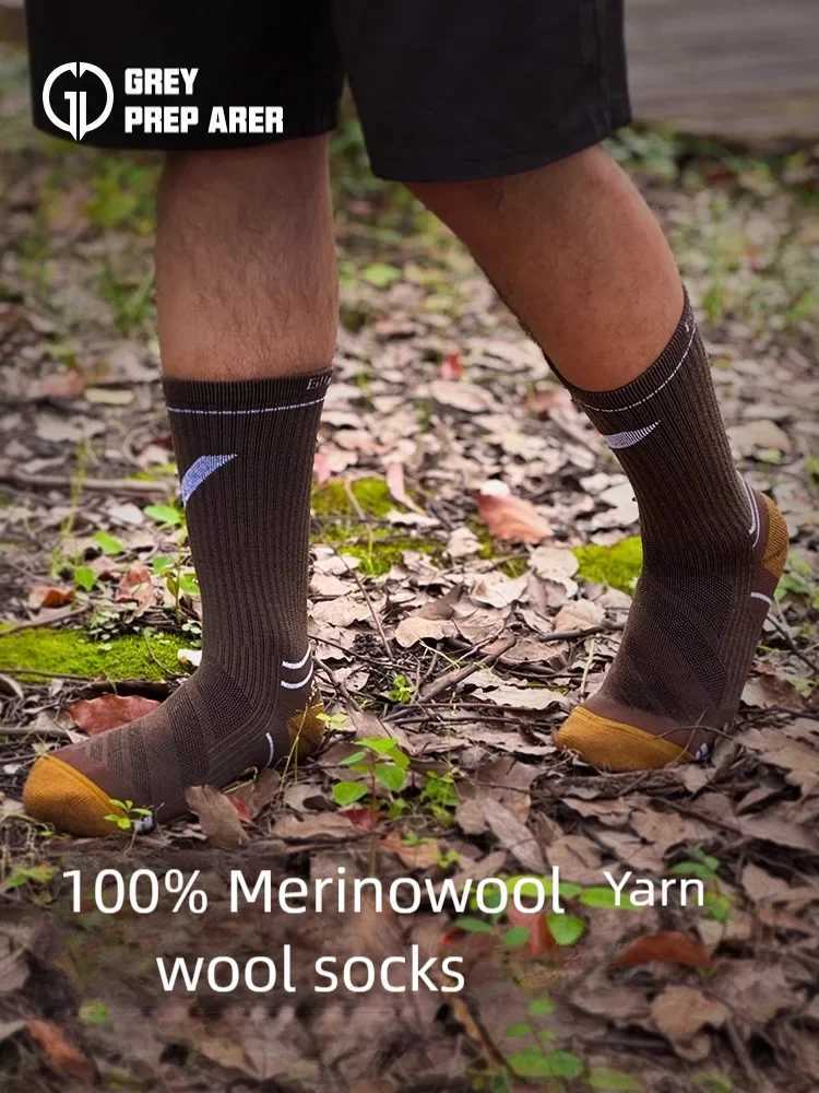 Gray Shell Merino Wool Socks Outdoor Breathable Sports Merino Hiking and Mountaineering Sports Socks for Men and WomenW251011