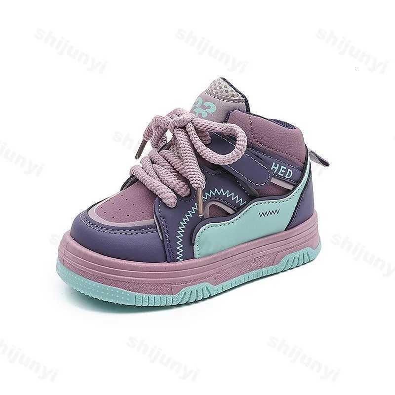 Childrens Spring Autumn New Sports Boys Casual Trend Board High Top Girls Fashion Cfort Running Shoes Sneakers C260130