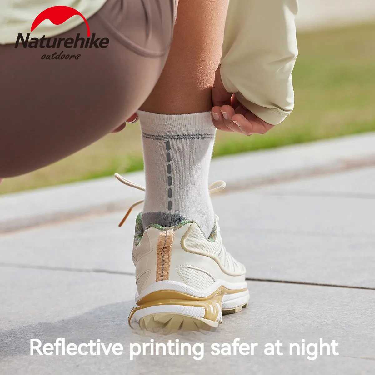 Naturehike Cycling MidCalf Socks shock absorption for Men Women 1pair Bicycle Cycling Running Sports Cotton Socks BreathableW251011