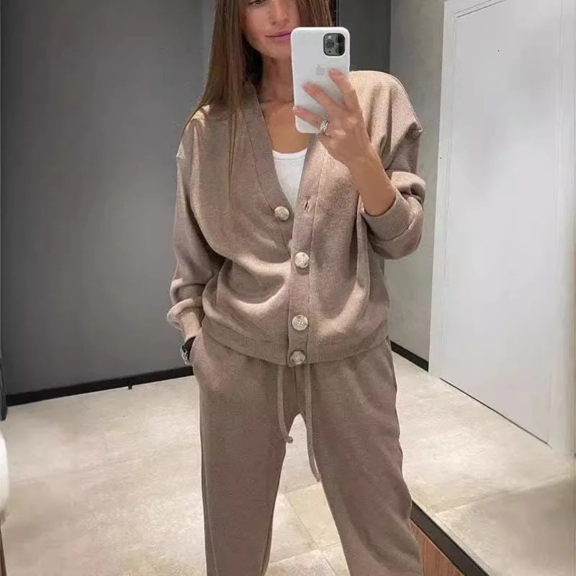 casual womens knitted pants set Vneck long sleeved single chest sweater cardiganlong twopiece 241008