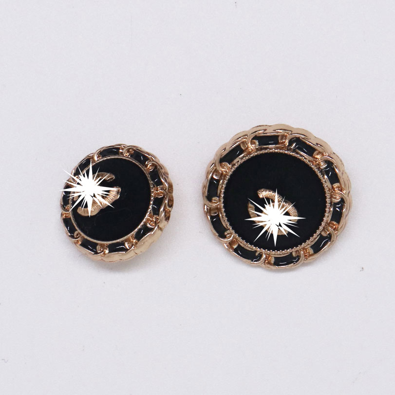 18mm 22mm 25mm Black golden Luxury Desginer C brand Sewing Buttons for Shirt Clothing Coat Decorate DIY Crafts B29