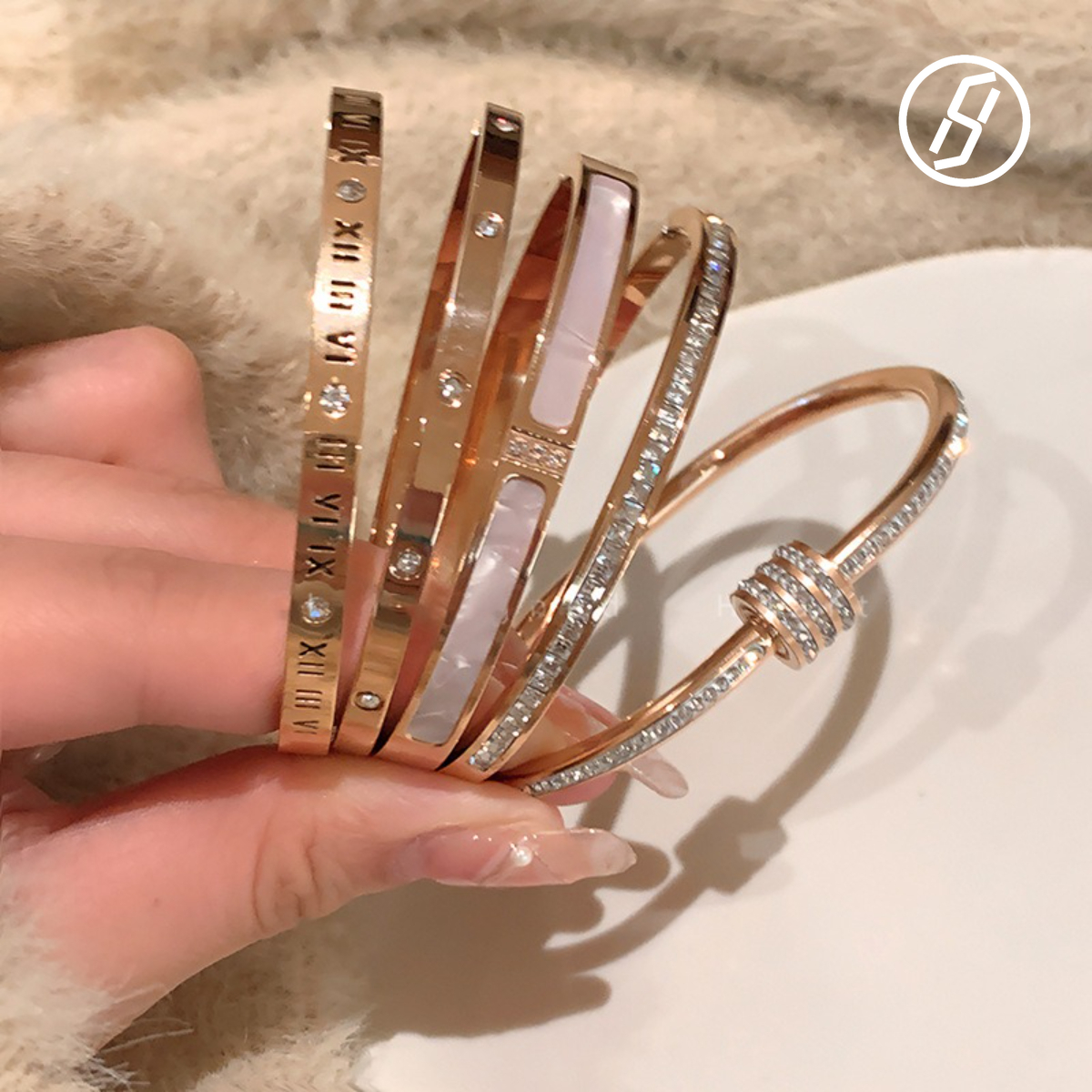 Titanium Steel Diamond Zircon Snake Bone Bracelet Rose Gold White Fritillaria Bangle Wedding Valentine's Day Gift Original Jewelry Designer Bracelet