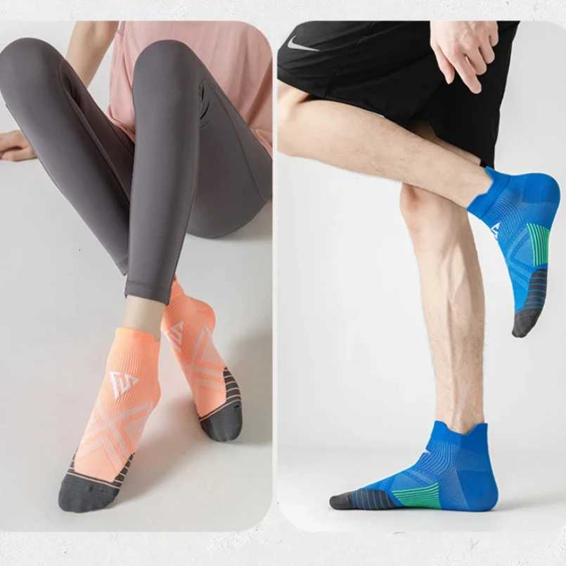 Sports Socks Breathable Running Fitness Compression Socks Professional Marathon Quick Dry Socks Elastic FootwearW251011
