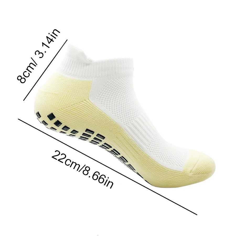 5 Pairs New Men Sports Shock Absorption Sweat Breathable Silicone Bottom Football Socks Women Indoor Yoga Fitness Socks SoccerW251011