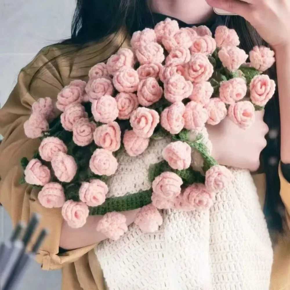 60110cm Sunflower Bouquet Blanket Finished Product Crocheted Pink Rose Blanket Creative Handmade Wedding Valentines Day Gifts C251011