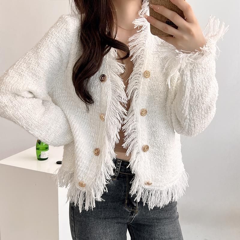 2025 luxury autumn and winter new top elegant social cardigan wool sweater designer jacket sweater jacket fashion white V-neck tassel design top