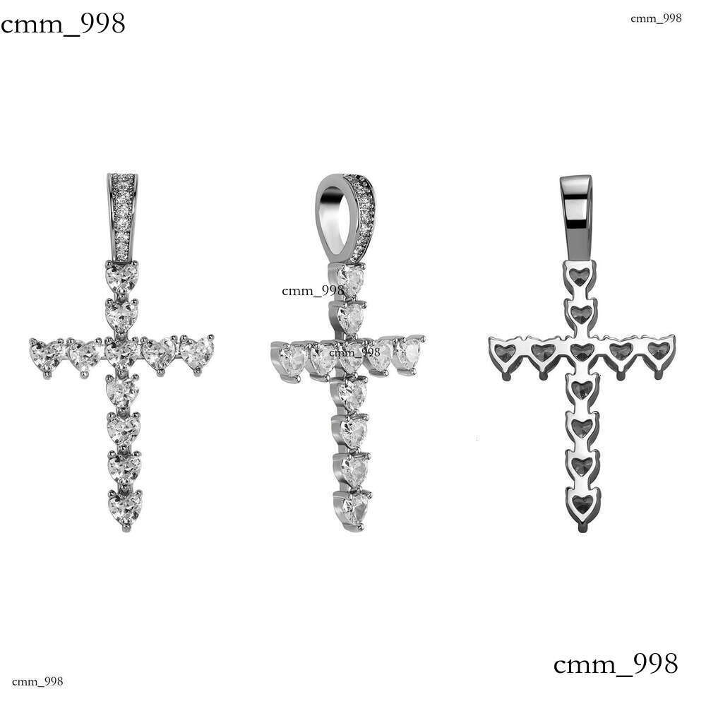 Heart Cross Pendant Simple Fashion Necklace for Men and Women Live Versatile Clavicle Chain