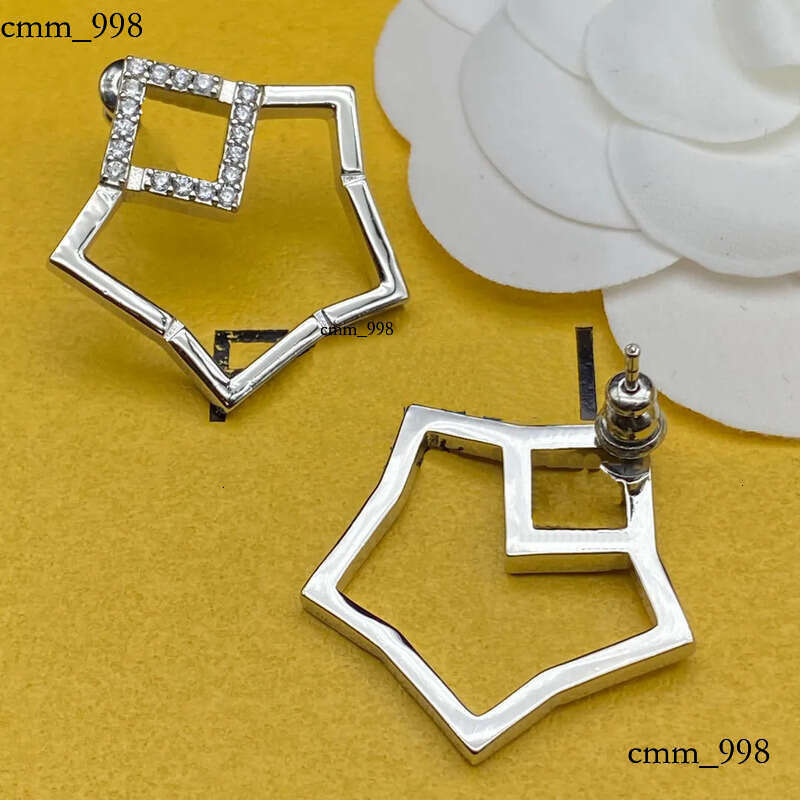 Designers Dia Stud Earrings Exquisite Ladies Letter Studs Earring Womens 14K Gold Sliver Earing Fashion Social Party Jewelry BSD2407042