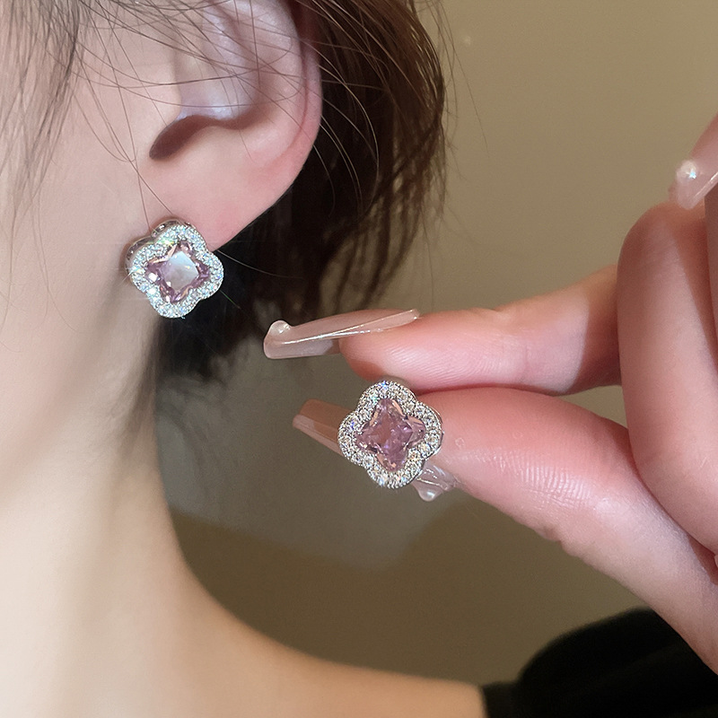 Sier Needle Pink Sweet Temperament Zircon Flower Fashion Light Korean Niche Versatile Earrings for Women - view 4