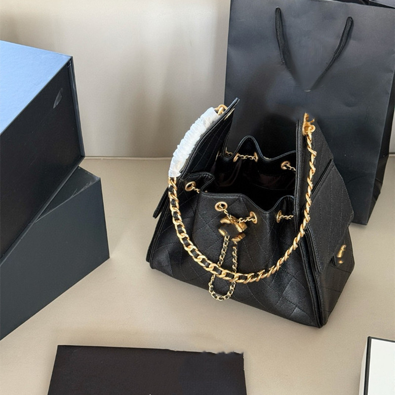 Autumn and winter new leather designer bag women's handbag large capacity bucket bag small ball women's crossbody bag luxury bag