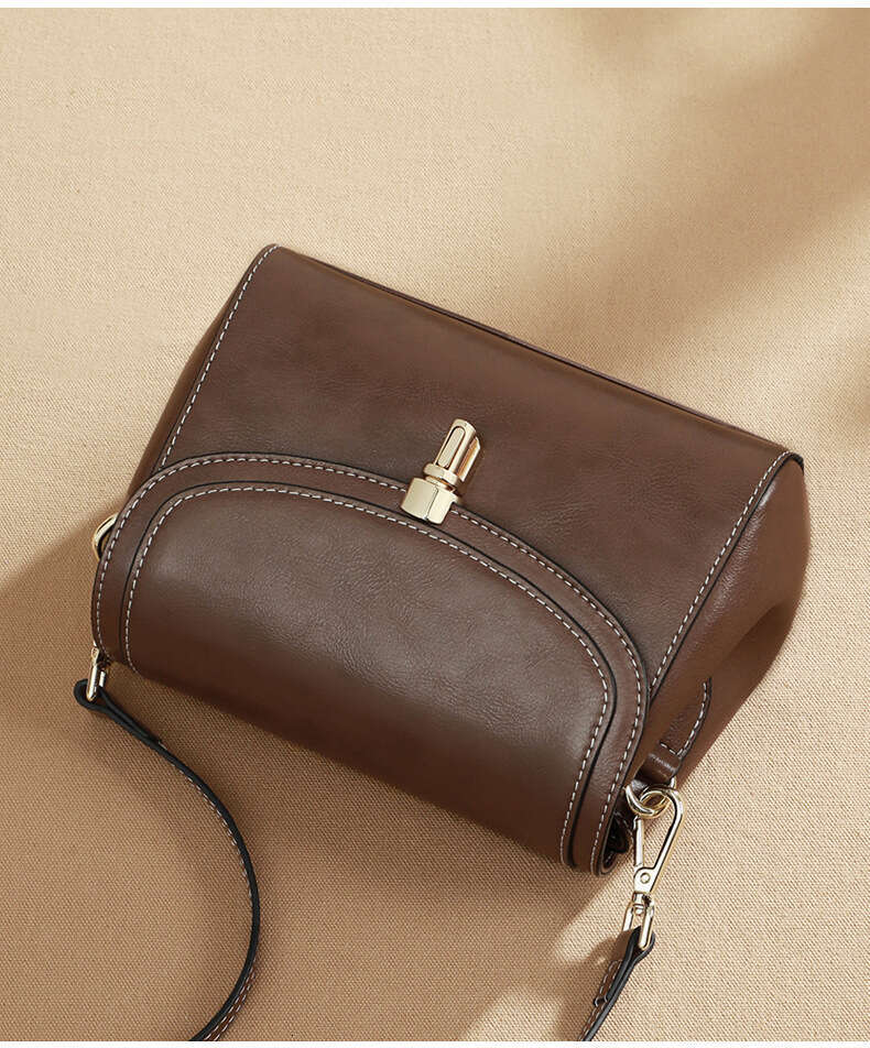 2025 New High-End Feel Crossbody Small Bag - Women's Versatile Trendy Niche Designer Bag, Ideal for Daily Commute