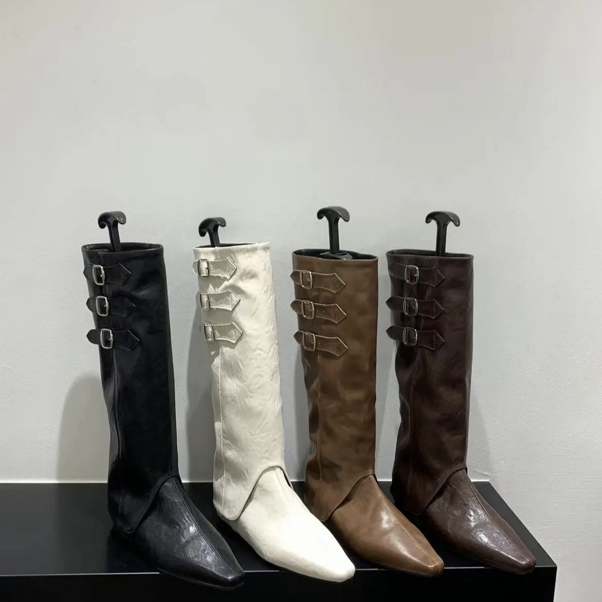 Interior height increased pointed Western cowboy boots for autumn and winter, retro luxury and sexy women's mid length boots, designer shoes