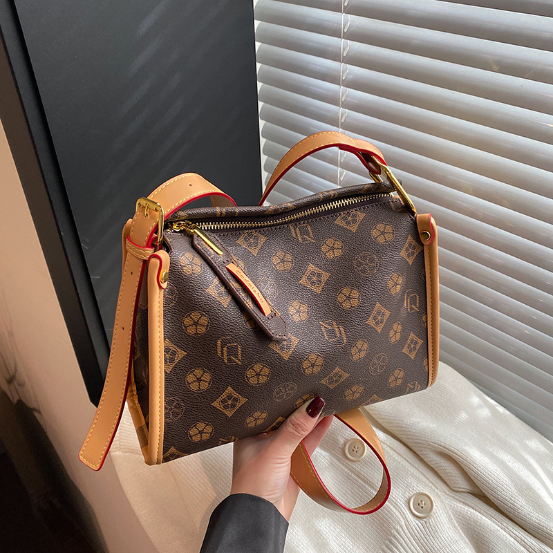 hot Free shipping designer bags for womens Shoulder Women Light Luxury Commuter Printed Diagonal Cross Small Square Bag