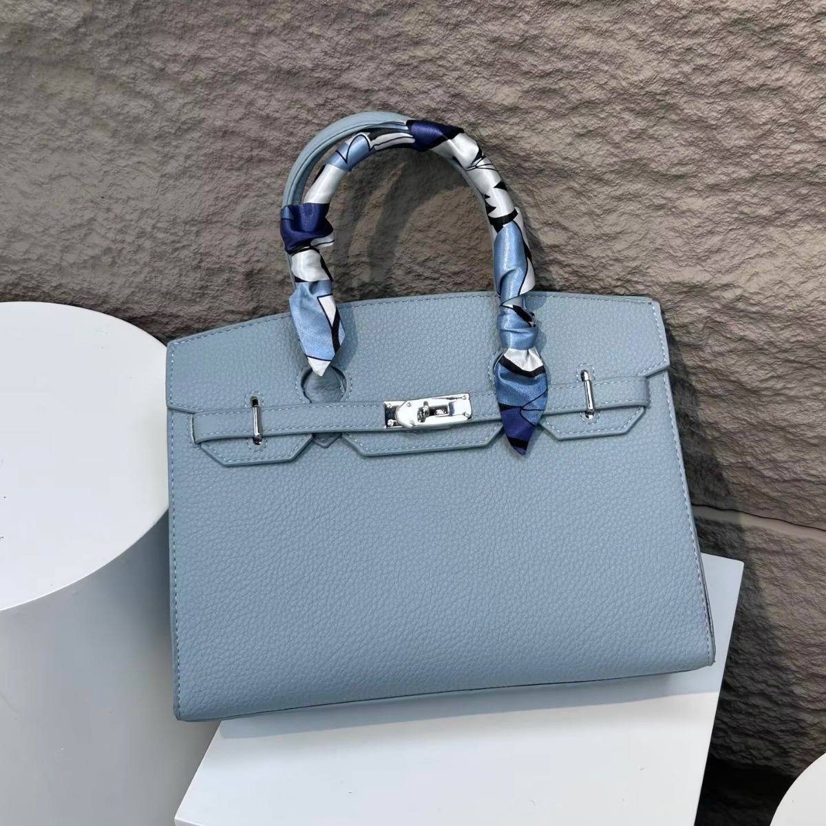 New autumn and winter fashion women s handbags new casual designer design bags women s shoulder bags trendy luxury bags