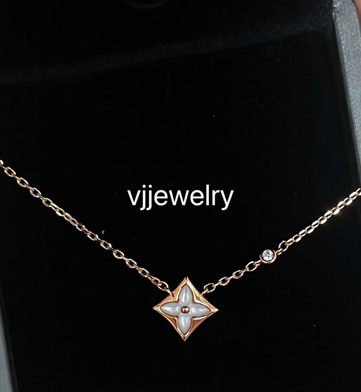 With BOX Designer Fashion Necklace Choker Chain Gold Plated Stainless Steel Pearl Pendant Necklaces For Women Vjjewelry