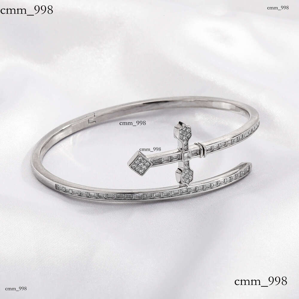 Sword of Justice Bracelet Live Mix and Match Style Textured Metal Cross Simple Color-Retaining Jewelry Accessories