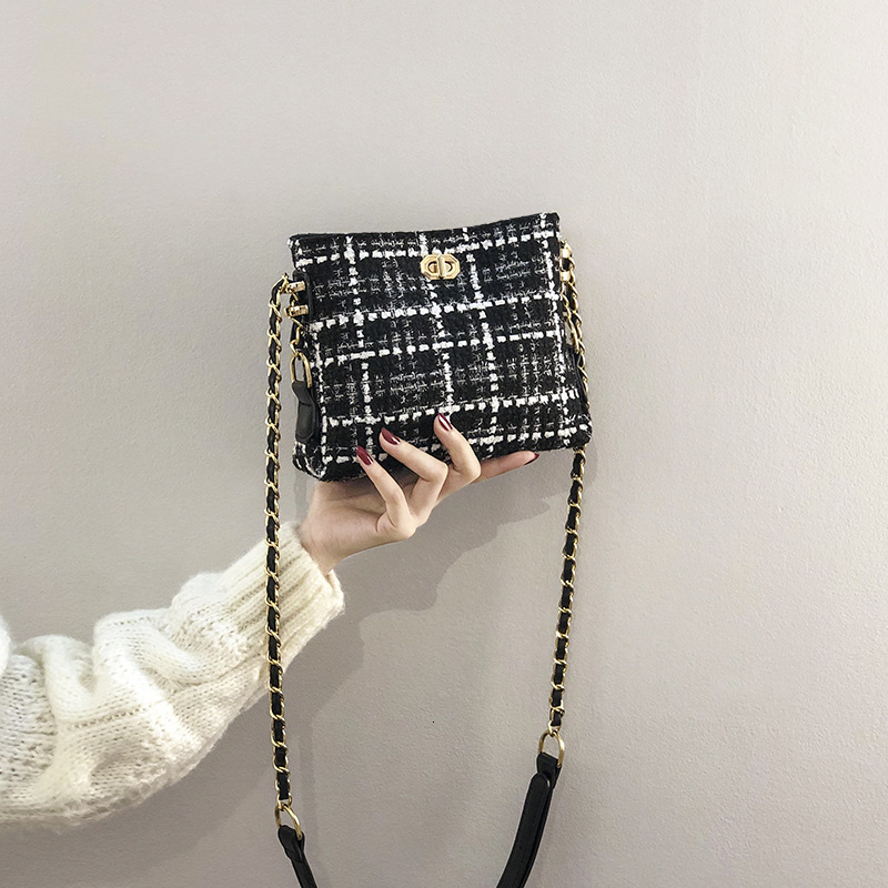 Autumn Winter Small Bag For Free Delivery To Your Door Women New Fashionable Small Women S Bag Luxury Bag Stylish Chain Crossbody Bucket Designer Bag 
