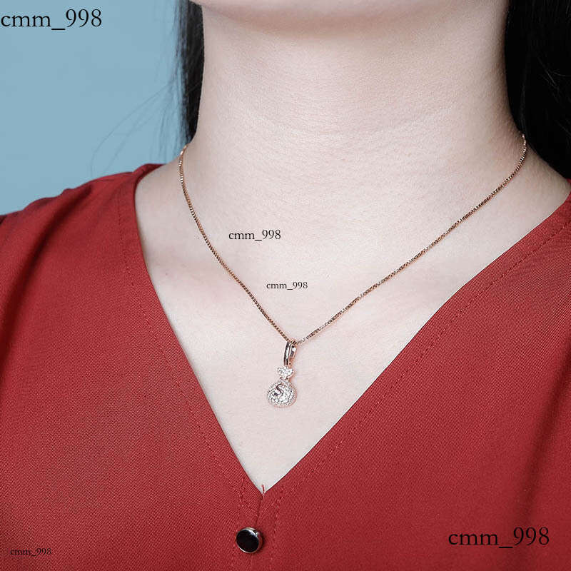 Sier Money Bag Small Pendant Full Moissanite chain Hip Hop Women's Necklace Simple Clavicle Chain Jewelry