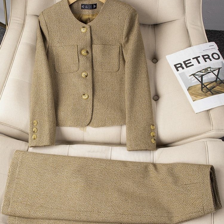 2025 Autumn/Winter New Top Social Elegant Luxury Design Women's Suit Designer Jacket Commuter fashion Fashion Small Jacket Set