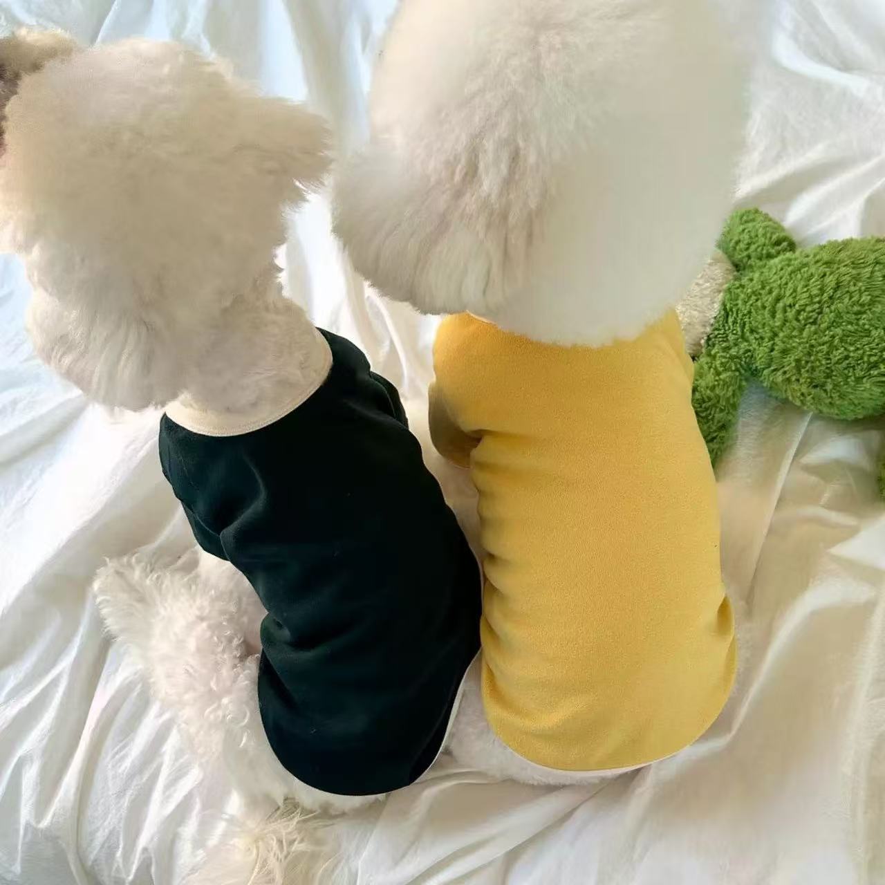 T1708 Autumn and winter new German fleece sweatshirt solid color bottoming shirt Pomeranian Teddy Bichon Poodle small dog cat pet