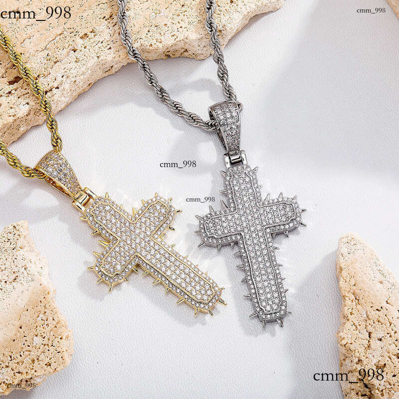 Prickly Pear Cactus Cross Pendant National Trend Hip-Hop Necklace Live Fashion Outfit Autumn Winter