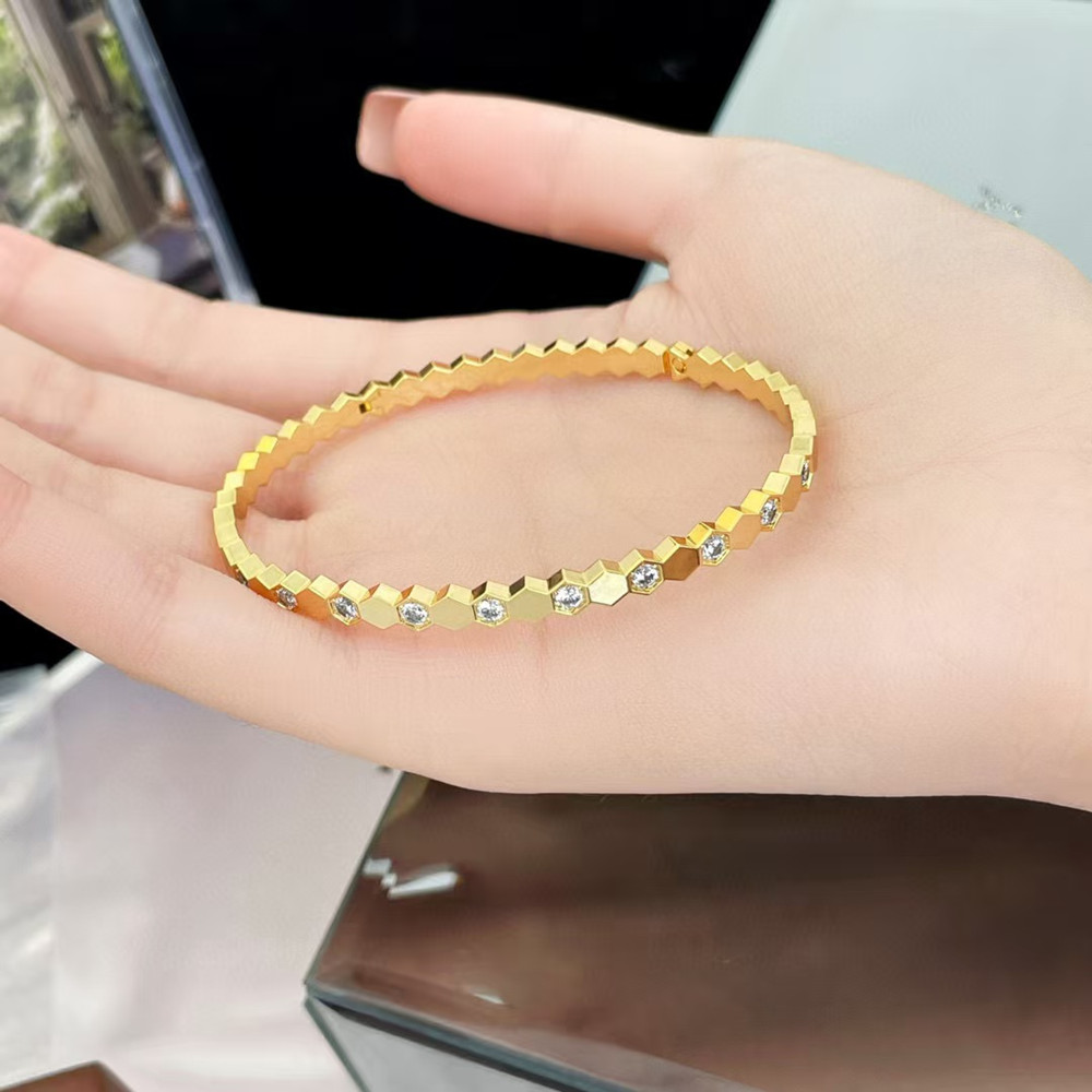 Jewlery Designer For Women High Version V AU750 Honeycomb Bracelet Plated 18k Rose Gold Inlaid with Diamonds