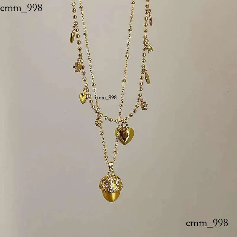 DHCollection Pinecone Heart Pattern Gold Plated Cubic Zirconia Ins Vintage Pendant Necklace Fashion Jewelry