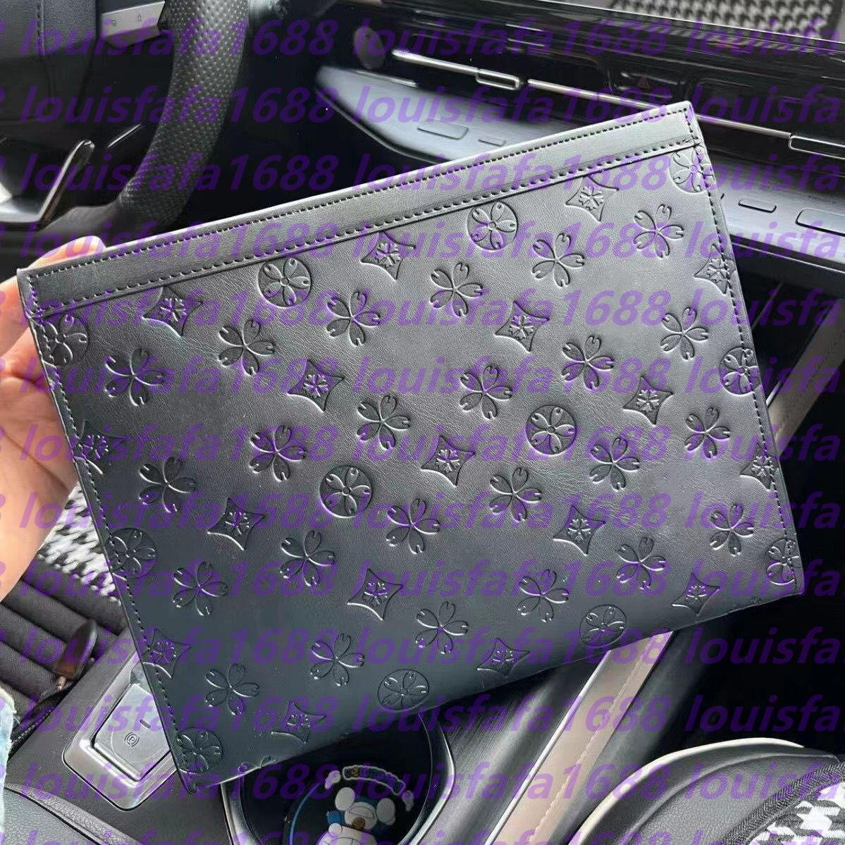 TOILETRY POUCH 26cm Designer Womens Bag Cosmetic Daily Pouch Beauty Voyage Case Nice Travel Makeup Bag Mini Pochette