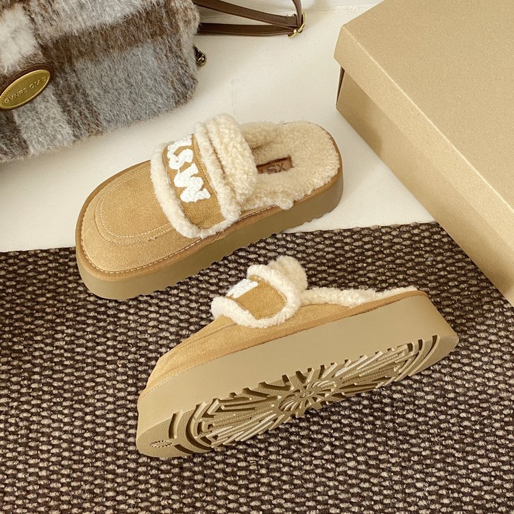 fashion 2025 Cotton Slippers For Women Autumn And Winter New Thick Soled Comfortable Home Warm Half Pack Snow Boots Wear Wool Shoes