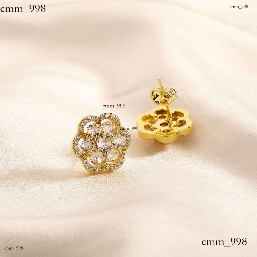 Korean Style Simple Unique Design Micro Inlaid Flower Fashionable Elegant Sweet Versatile Sier Needle Women's Earrings