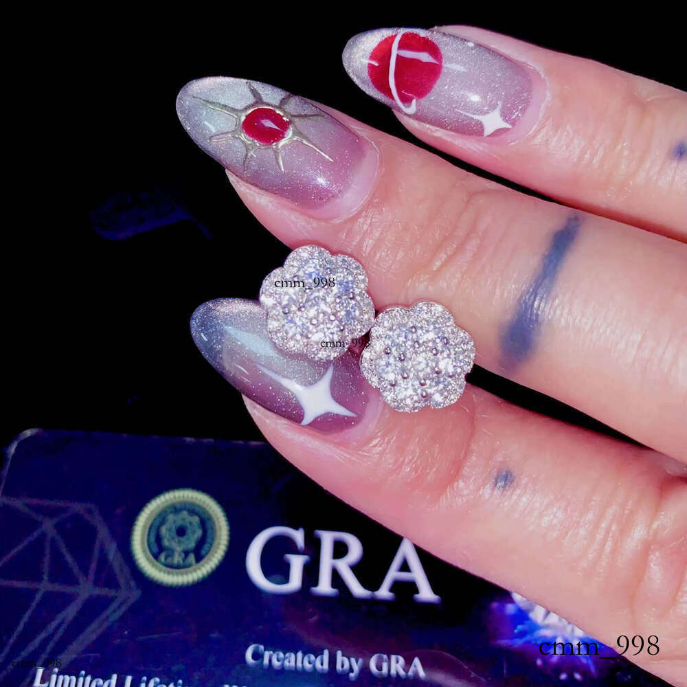 Trendy 10mm Moissanite Earrings Flower Pure Sier Boutique Accessories Hip Hop Jewelry Gift Set