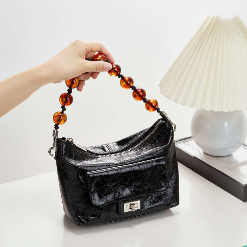 Luxury bag Chinese Style Beaded Chain Crossbody Shoulder Bag for Women New Oil Wax Leather Pleated Handbag