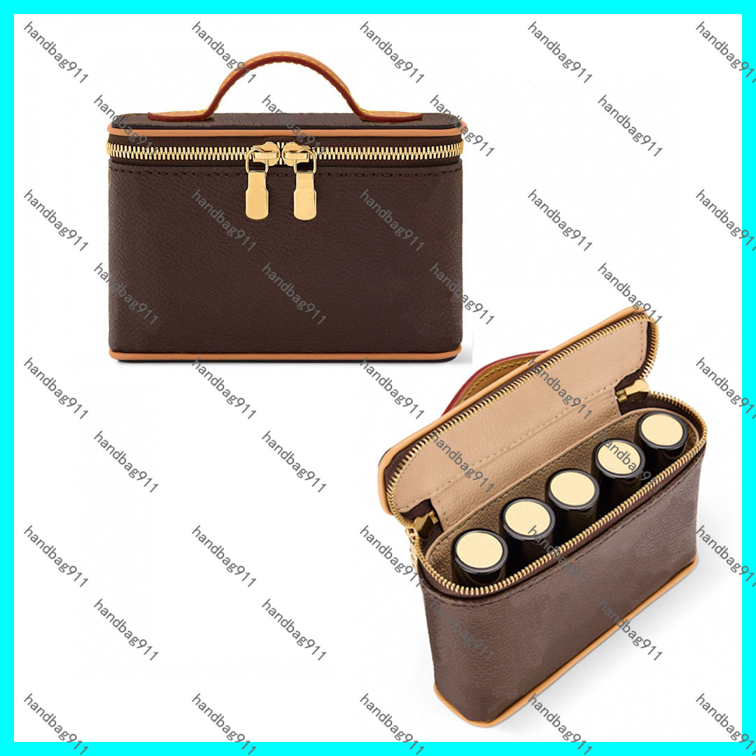 10A Mirror Quality Designer Nice Beauty Bag M83079 Lipstick storage bag Women makeup pouch Fashion mini travel toiletry bag Luxury Handbag travel organizer pouch
