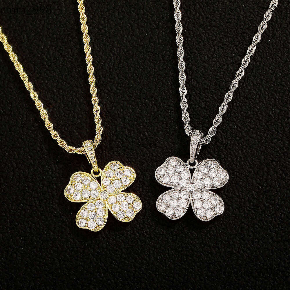 Non-Fading Sterling Silver Moissanite chain for Women, Light Niche Pendant, Braided Chain, Elegant High-End Versatile Choker Necklace
