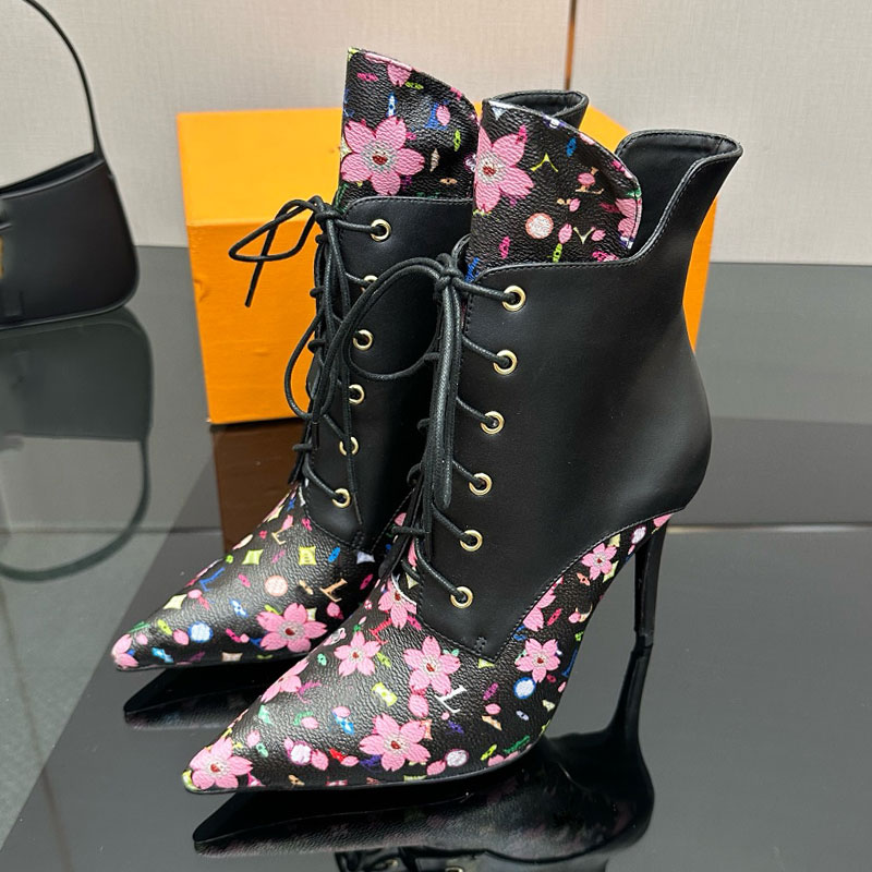 Women Pointed leather Lace Up fashion boot 9cm Heel Designer shoe woman luxury High Heels Ankle Boots Classic Leather Boots Ladies Cherry Blossom Fine Heeled Boot