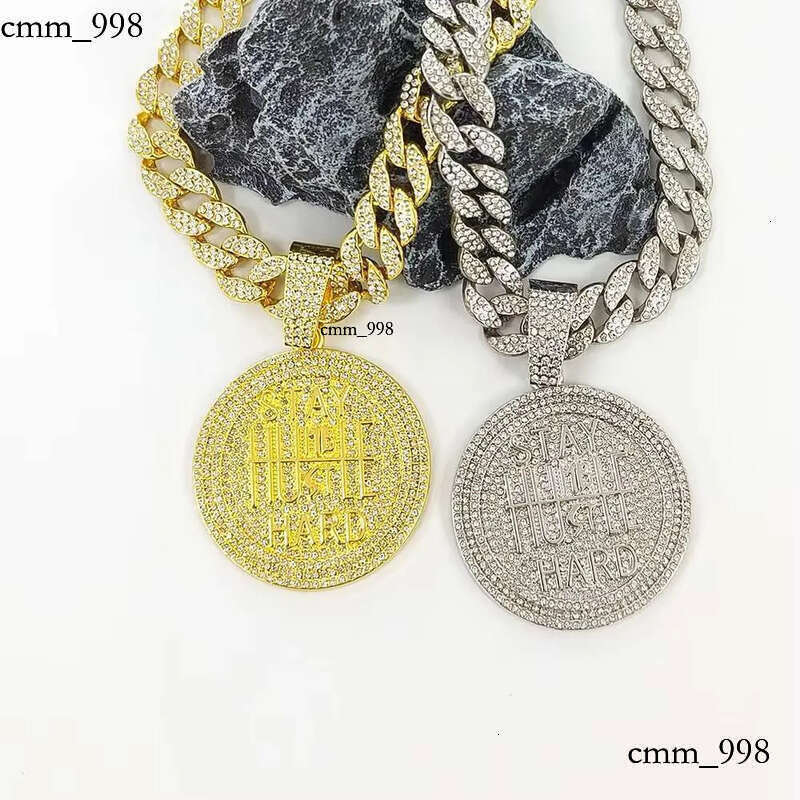 DHcollections Miami Chain Necklace With Pearl - Alloy Pendant For Various Ocns