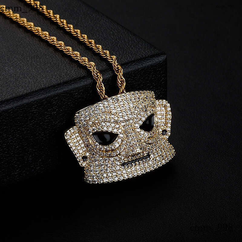 New Hip-Hop Sanxingdui Human Face Full Moissanite chain Fashion Necklace Clavicle Chain Jewelry