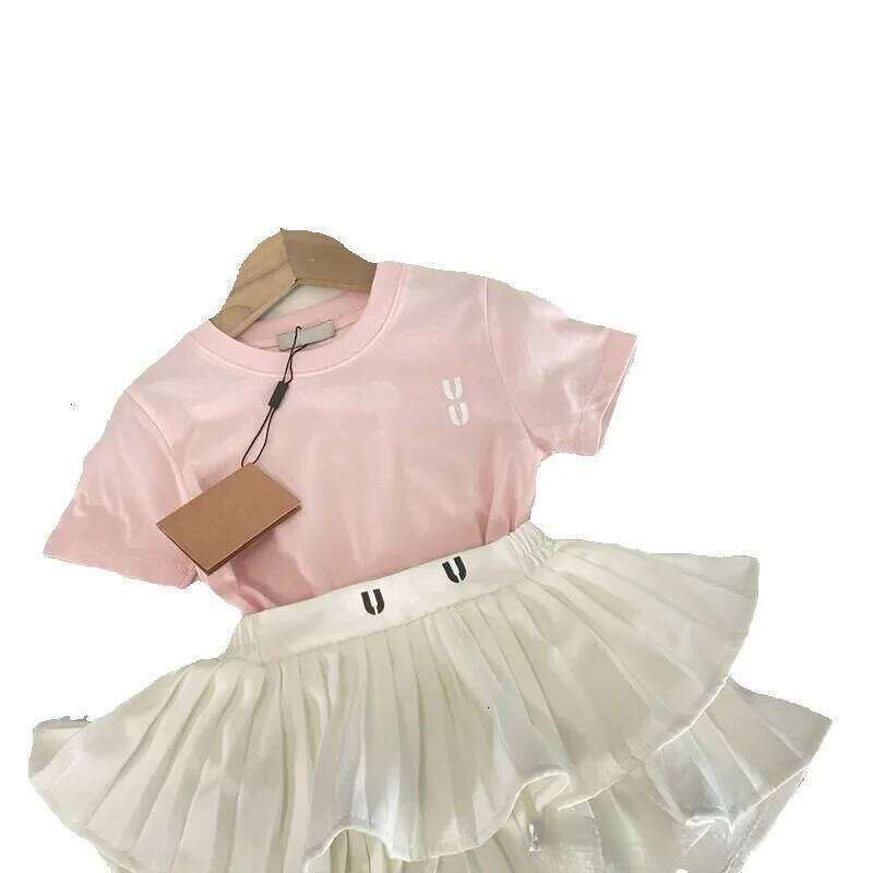 Kids Designer Clothes Cute Sweet Baby Girls Two Piece Skirt Set 2025 Fashion Children Clothing Dresses Sets Short Sleeve Pullover T-shirt Pl