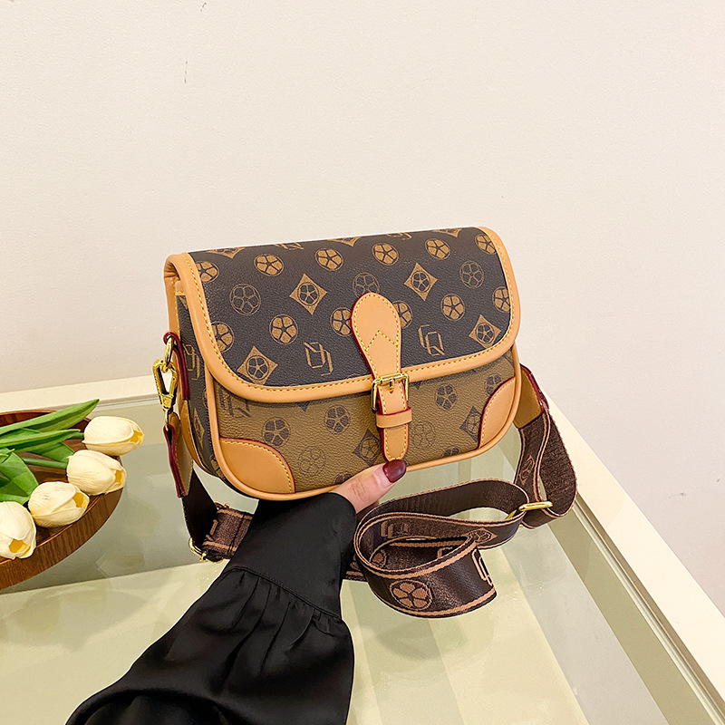 Free shipping designer bags for womens Shoulder Ladies autumn fashion single shoulder diagonal cross bag